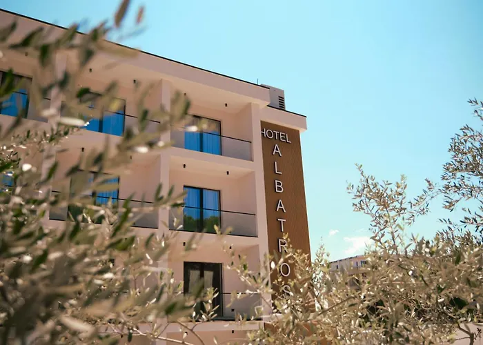 Hotel Albatros & 4*