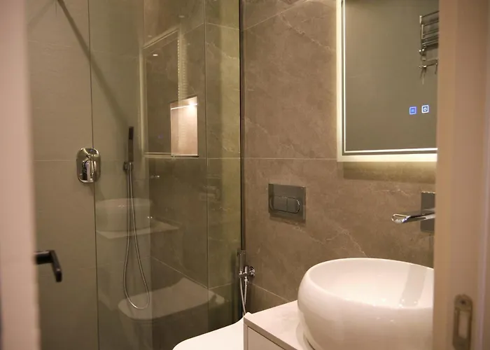 Ξενοδοχείο Albatros & Rrogozhine