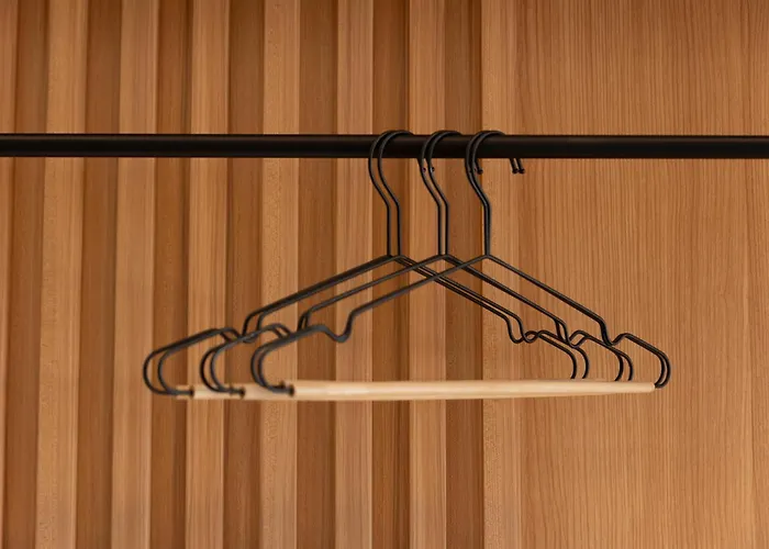 Albatros & Rrogozhine