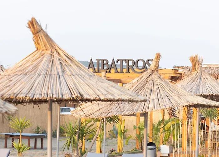 Ξενοδοχείο Albatros & 4*